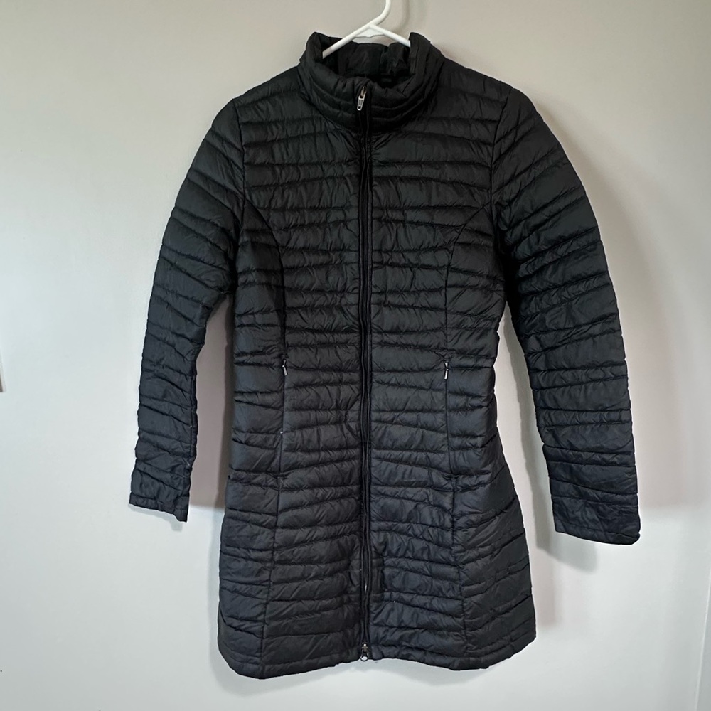 Patagonia Women's Fiona Black Puffer Coat - Picture 2 of 4